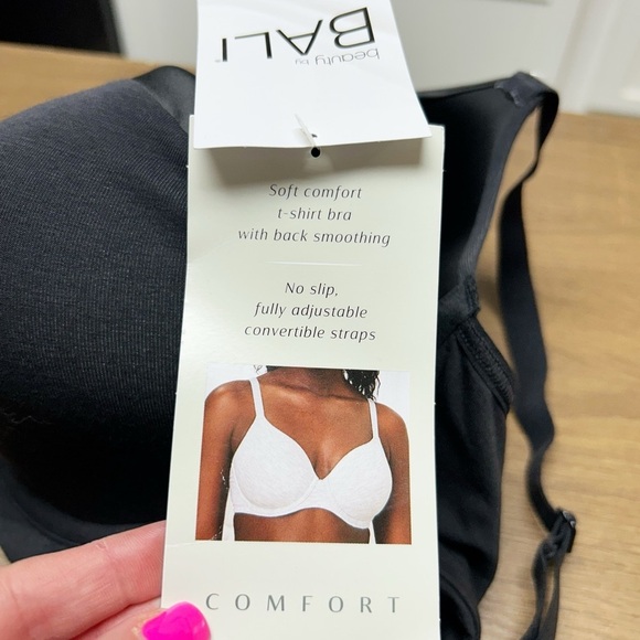 Bali T-Shirt Bra - Black 38D NWT - Picture 3 of 9